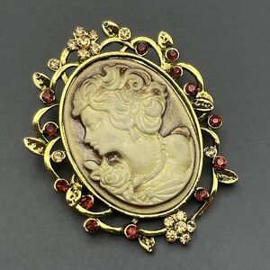 Yellow Gold with Champagne Topaz Crystal Flower Lady Cameo Pin Back Brooch